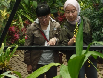 Gallery Gathering Bandung 15 ~blog/2024/11/6/cam_1_109