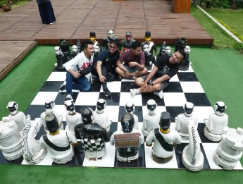 Gallery Gathering Bandung 18 ~blog/2024/11/6/cam_1_133