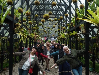 Gallery Gathering Bandung 19 ~blog/2024/11/6/cam_1_140