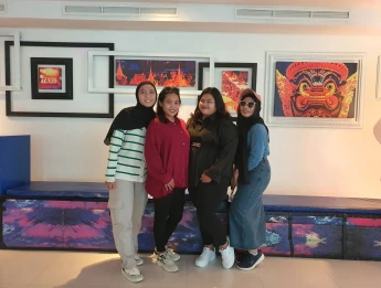 Gallery Gathering Bangkok 11 ~blog/2024/12/9/20240113_091126