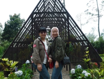 Gallery Gathering Bandung 67 ~blog/2024/12/9/cam_1_122