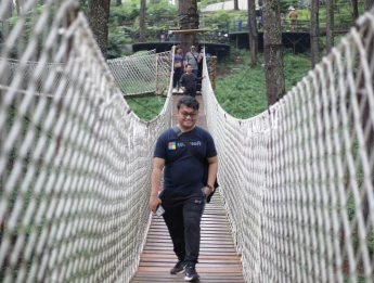 Gallery Gathering Bandung 104 ~blog/2024/12/9/cam_3_84